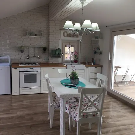 Chic & Beauty Bed and Breakfast 3*