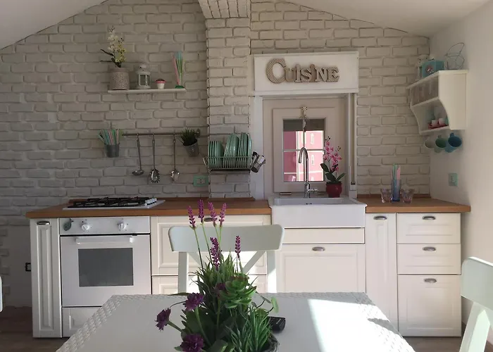 Chic & Beauty Nocleg ze śniadaniem 3*