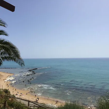 فندق مبيت وإفطار Chic & Beauty أغريجنتو