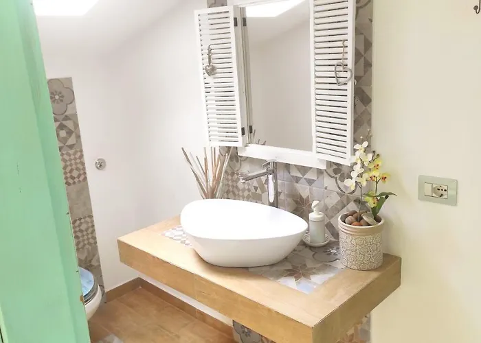 Chic & Beauty Bed and breakfast 3*